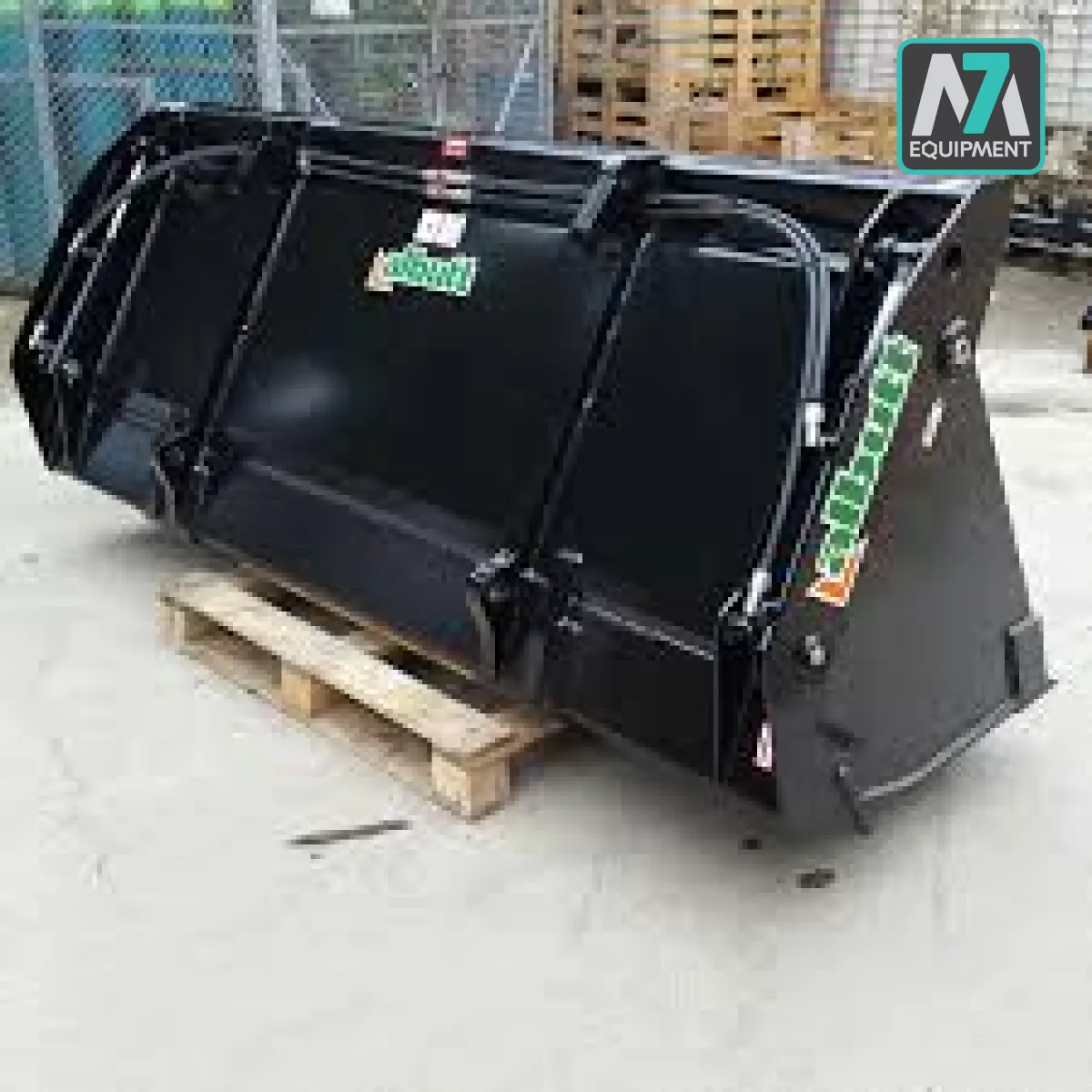 Utilitough MP 4IN1 BUCKET SV 81 - Image 2